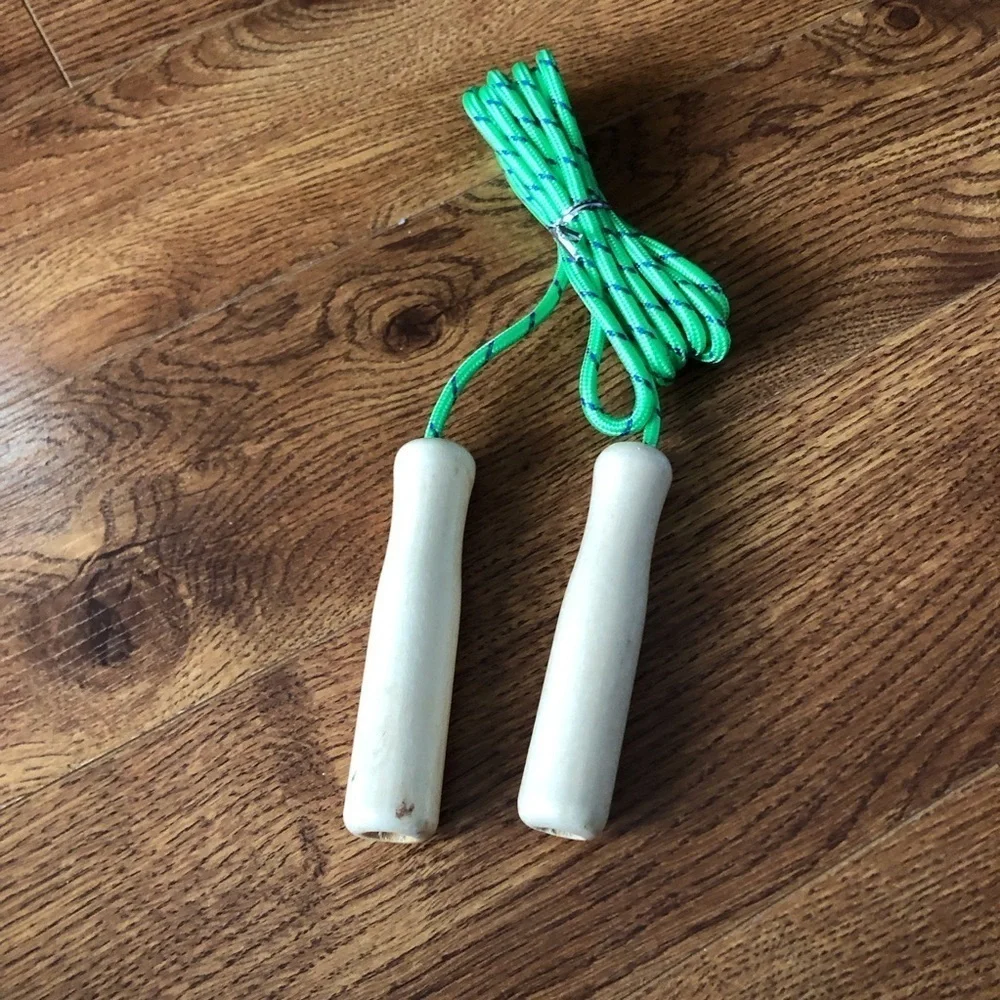 Classic Jump Rope - Picture 2 of 2